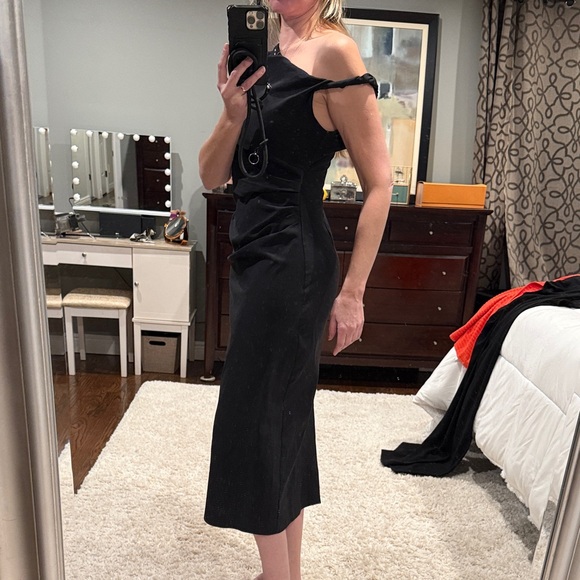 Zara Chic Black One-Shoulder Dress waist open  size L NWT - Picture 3 of 5